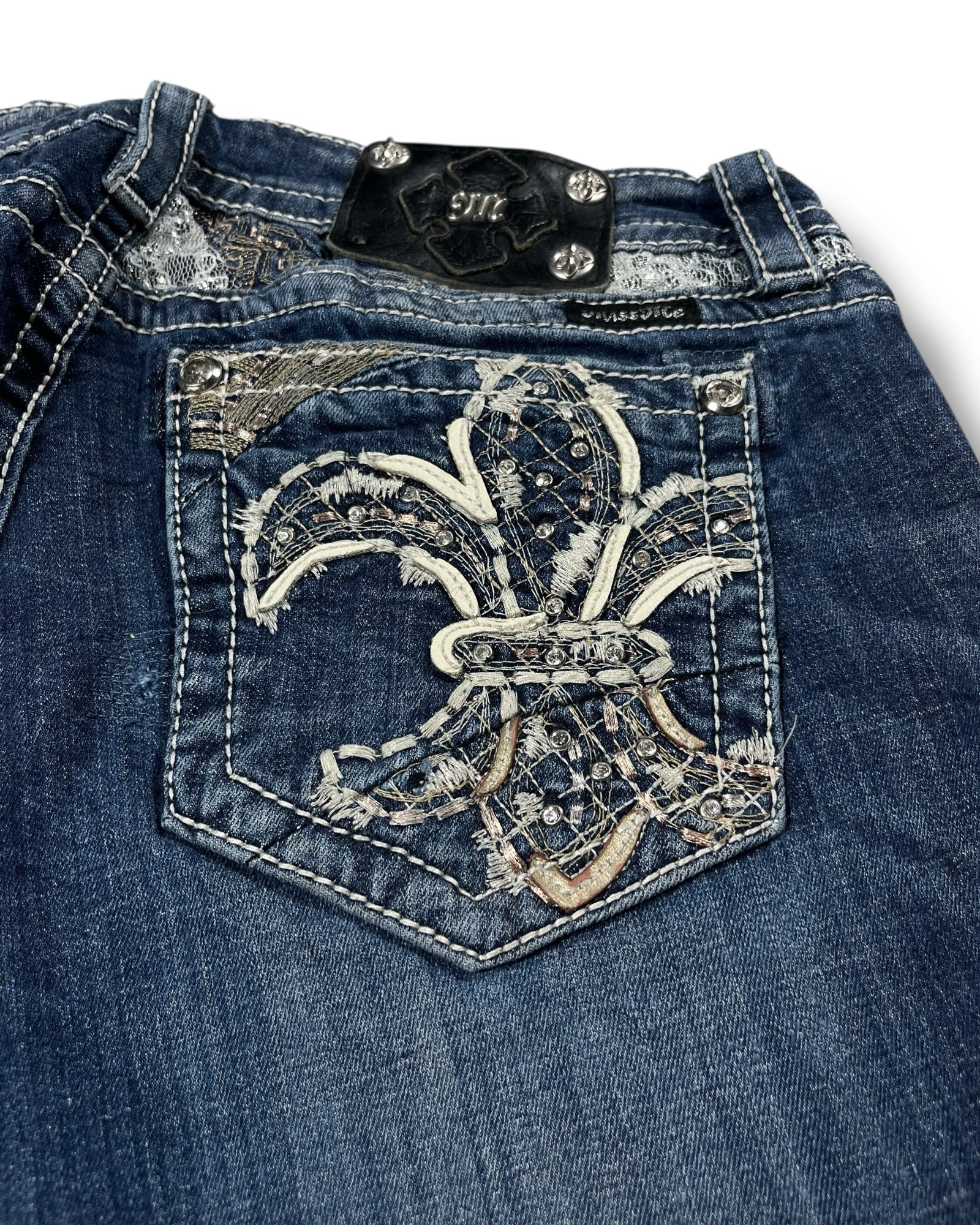 Miss Me Flared Jeans (M)