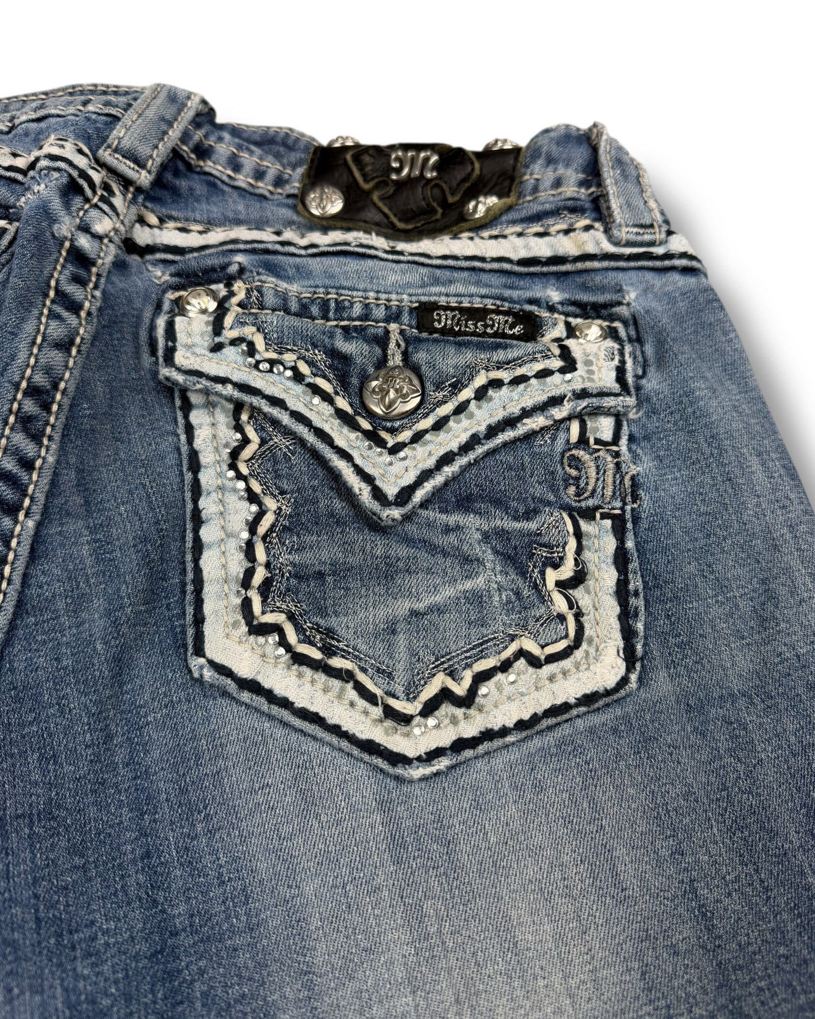 Miss Me Flared Jeans (XS)