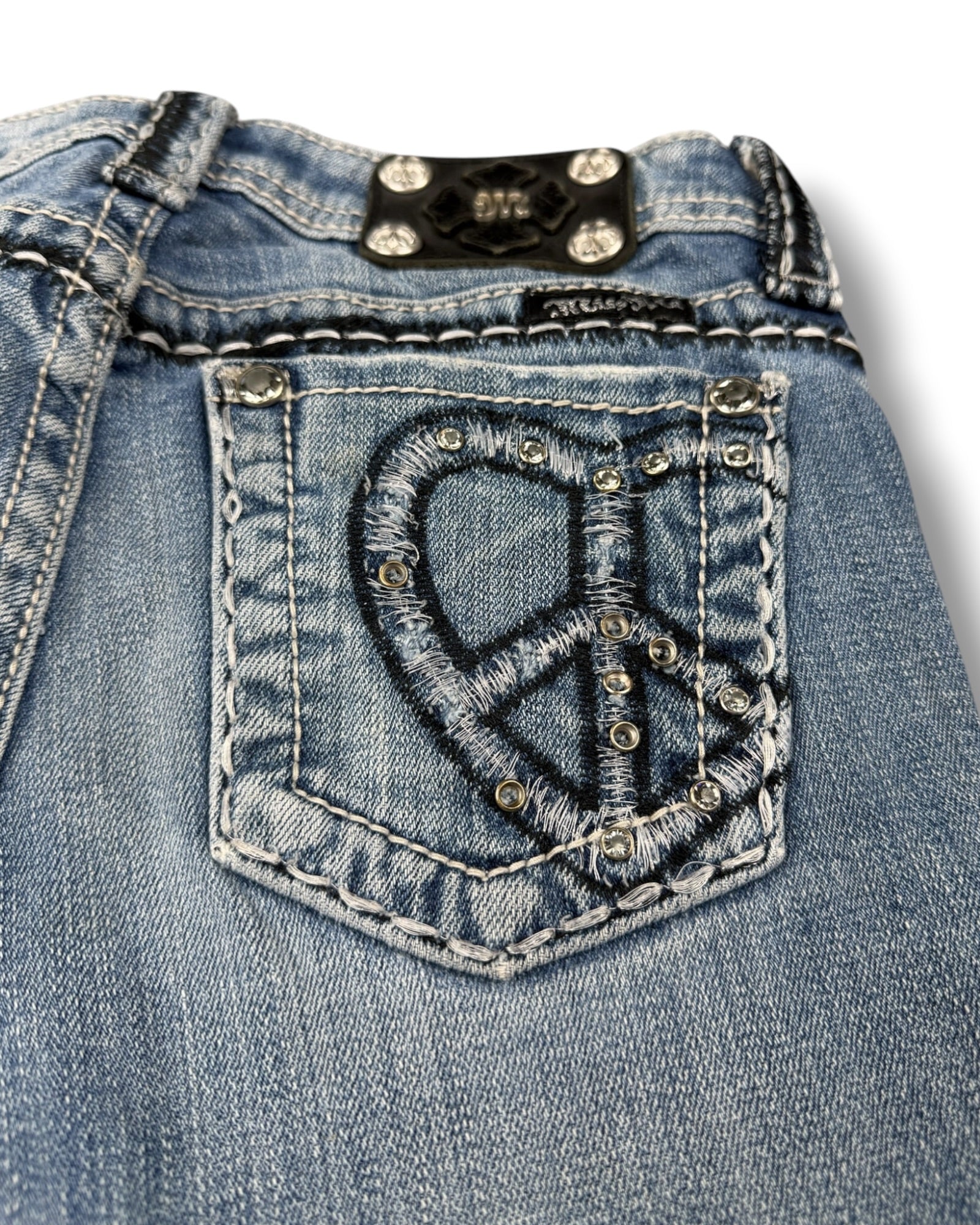 Miss Me Flared Jeans (XS)