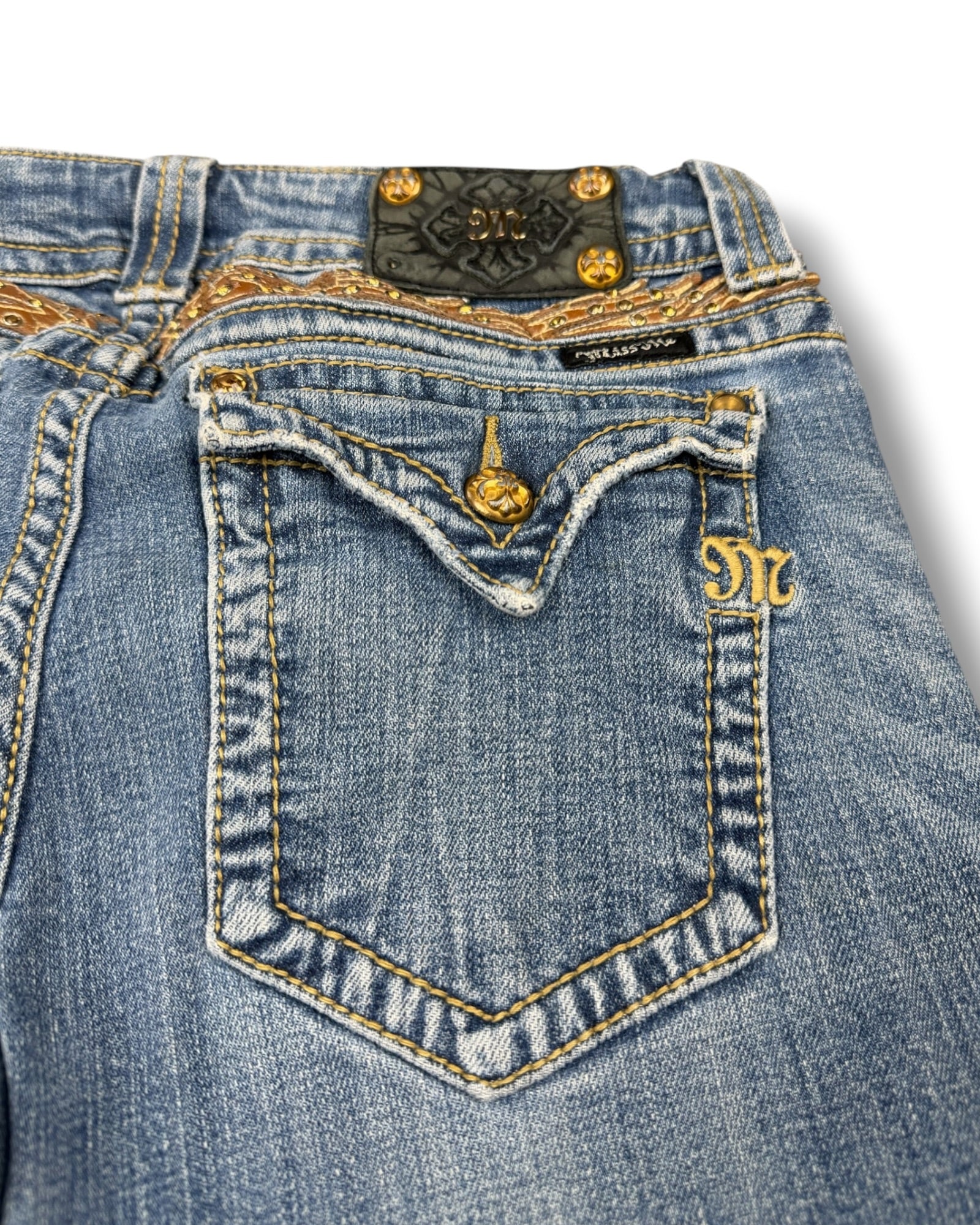 Miss Me Flared Jeans (M)