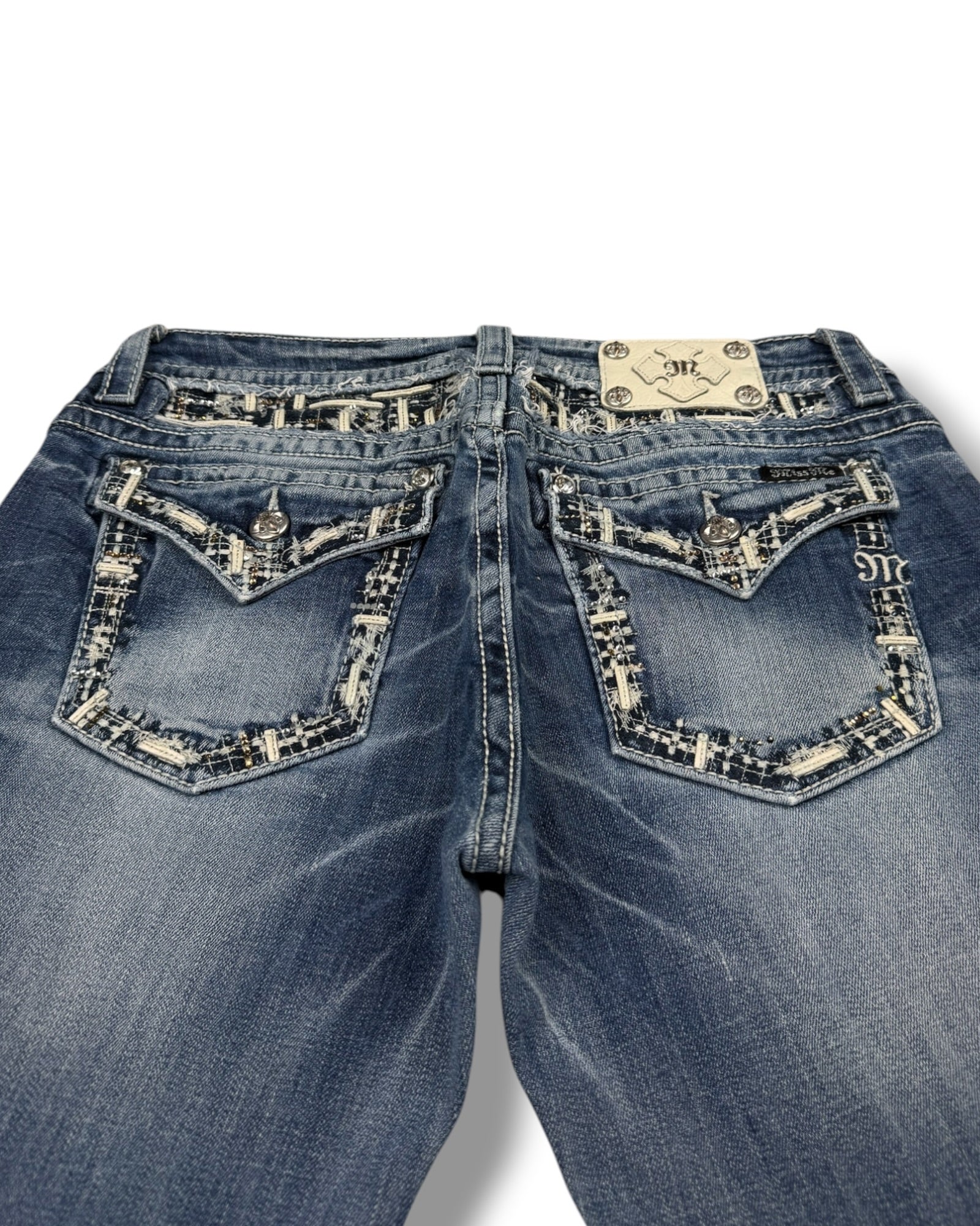 Miss Me Flared Jeans (M)