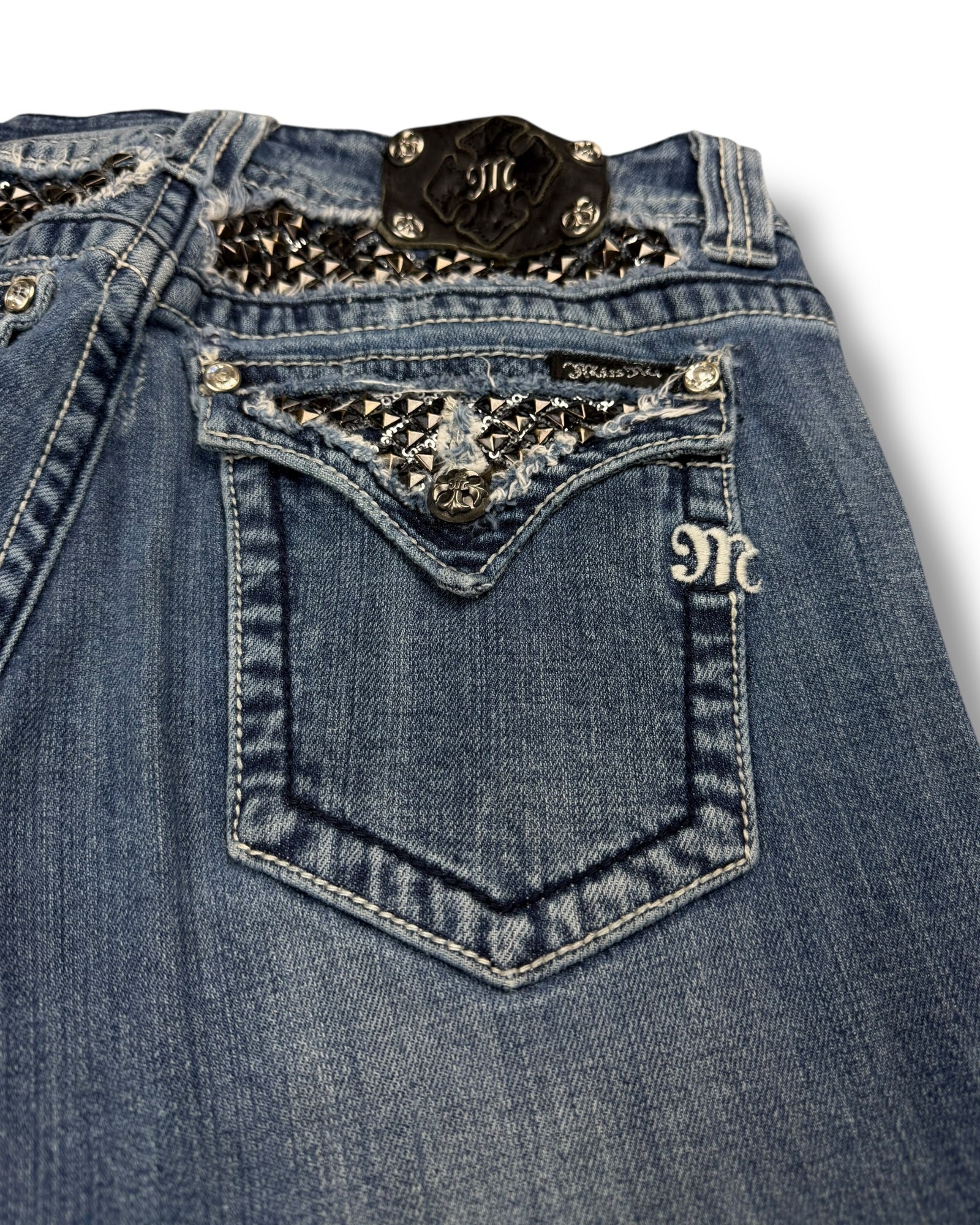 Miss Me Flared Jeans (M)