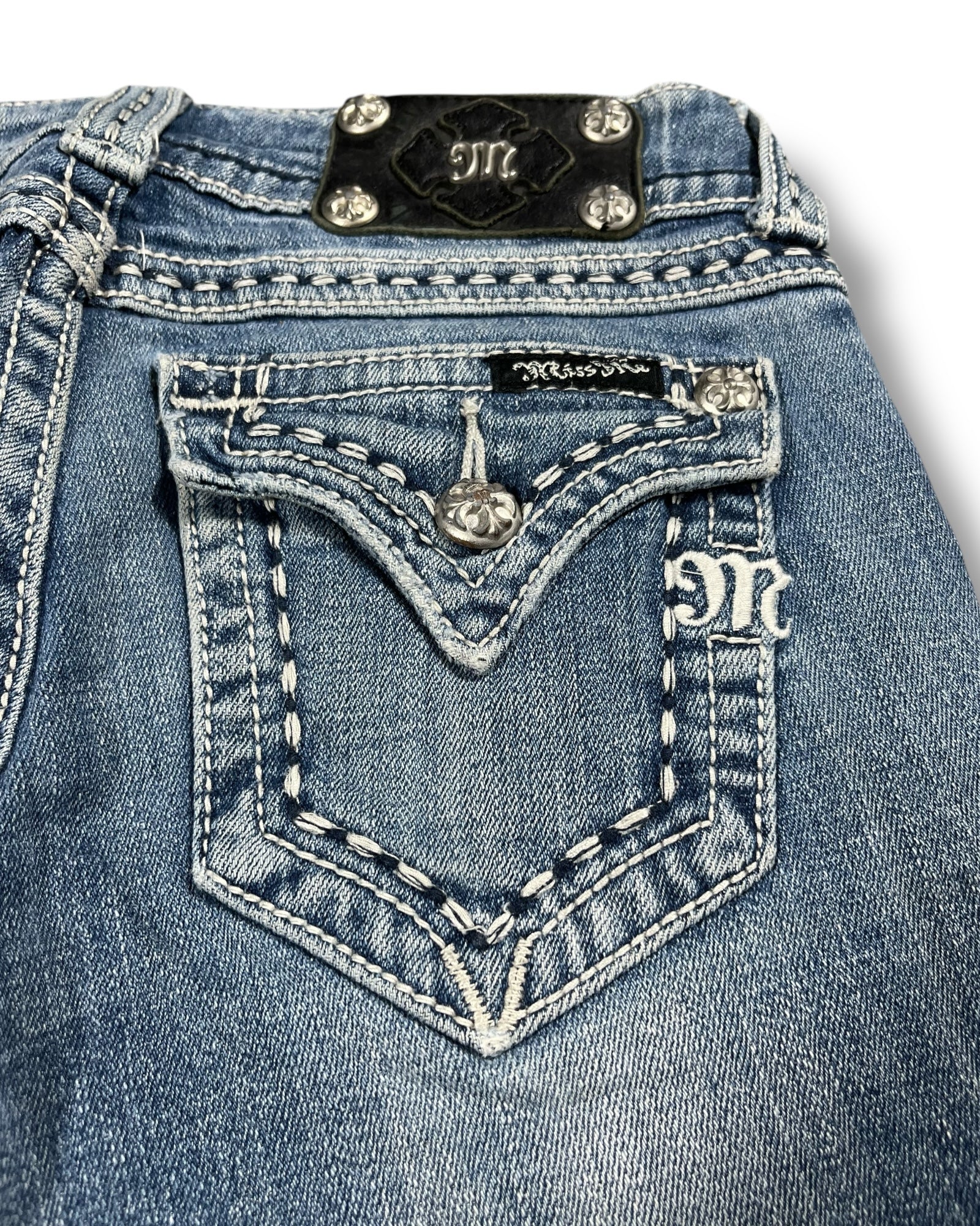Miss Me Flared Jeans (XS)