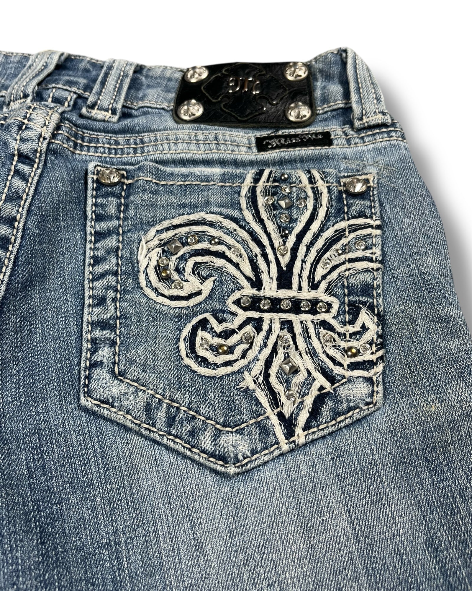 Miss Me Flared Jeans (XS)