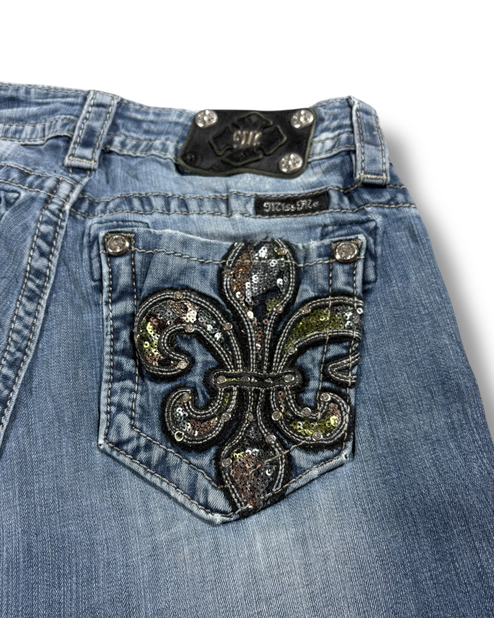 Miss Me Flared Jeans (XS)